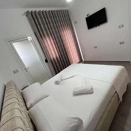 Fiori Vendégház 3*